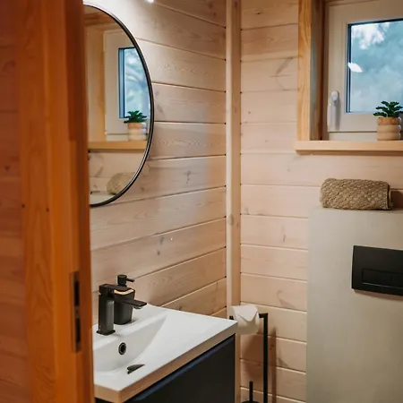 Zakatek Jacuzzi & Sauna W Lesie - Kaszuby *